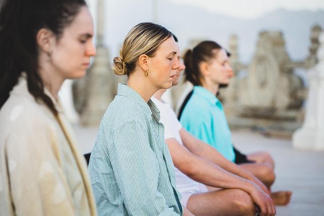 Integrating Mindfulness Practices into Daily Routines