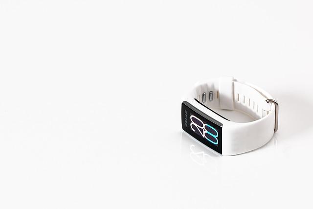 The Role of Wearable Devices in Tracking Stress and Promoting Relaxation