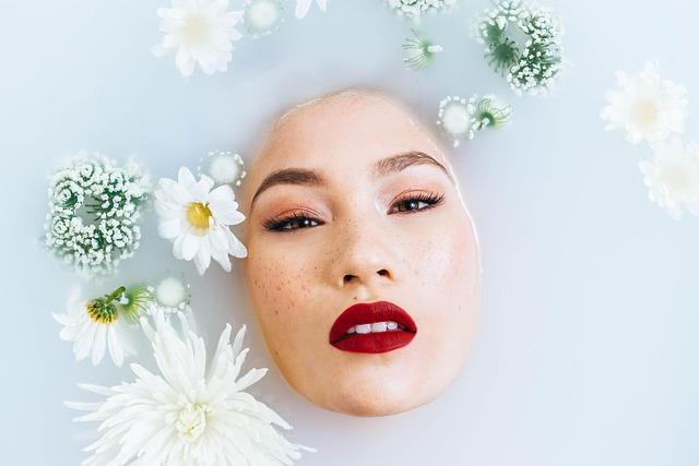 Choosing Multi-Functional Products to Simplify Your Routine