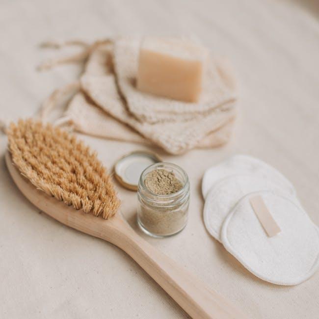 Expert Tips for Incorporating Organic and Natural Products into Your Routine