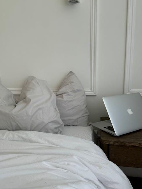 Crafting a Digital-Free Zone to Enhance Sleep Quality