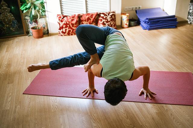 How Resistance Bands and Straps Deepen Flexibility Safely