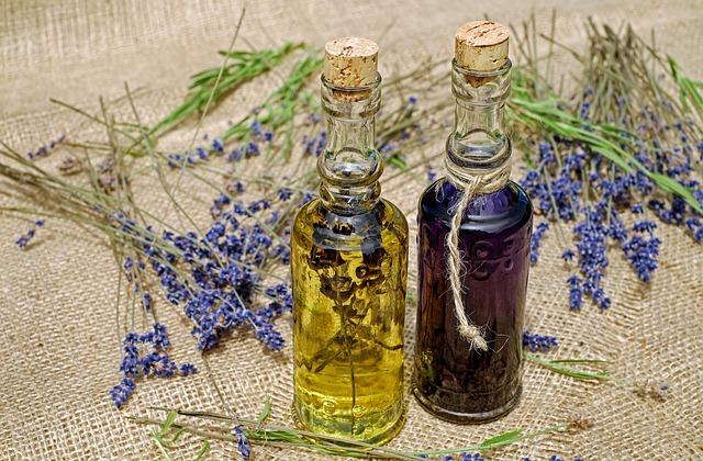 Top Recommended Oils for Balanced Scent and Endurance